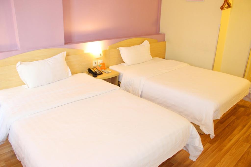 7Days Inn Dalian Gangwan Square Station Port Rum bild