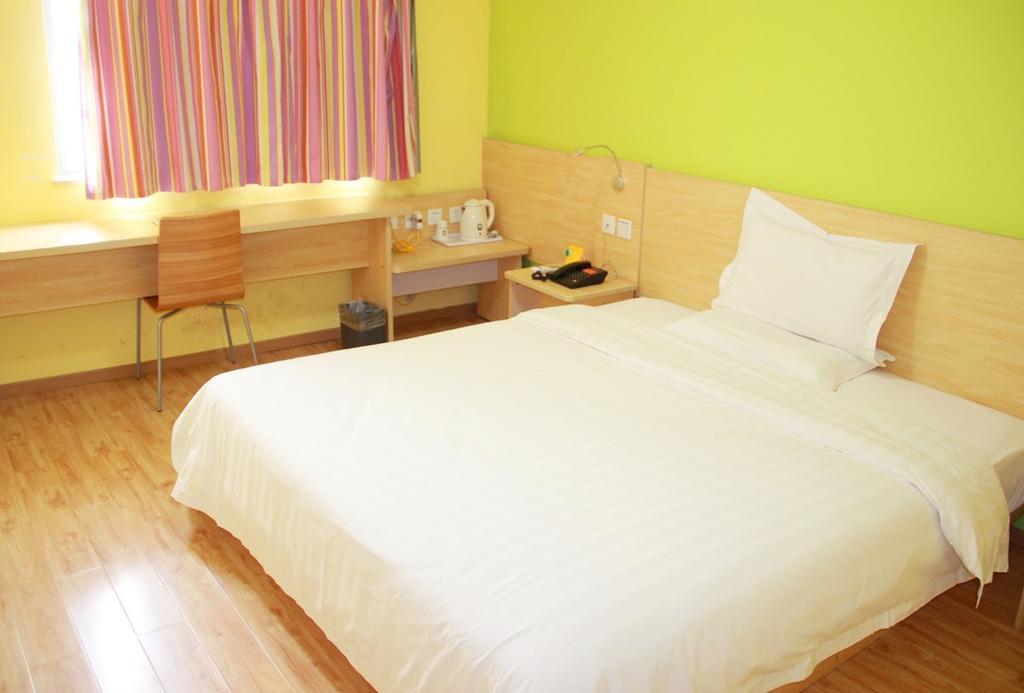 7Days Inn Dalian Gangwan Square Station Port Rum bild