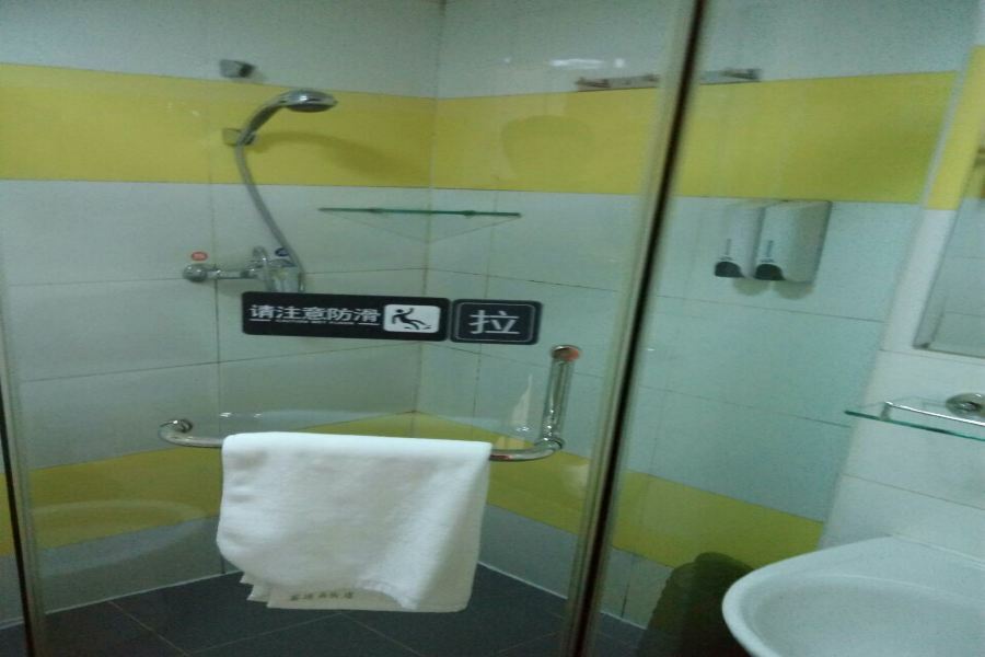 7Days Inn Dalian Gangwan Square Station Port Exteriör bild